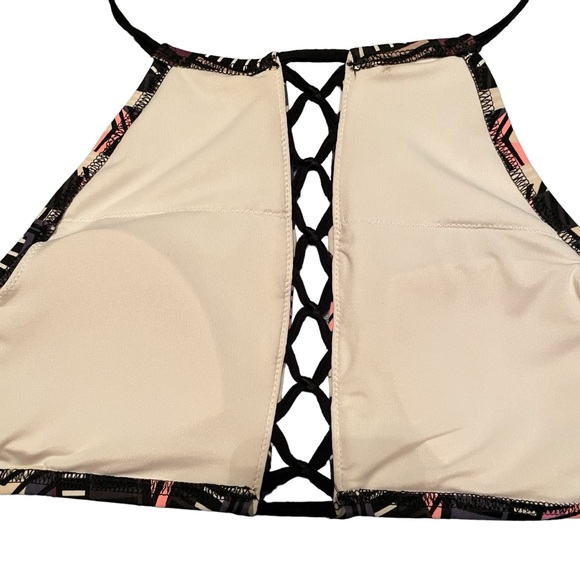 Victoria’s Secret Swim Tribal Halter Bikini Top S - Picture 4 of 6
